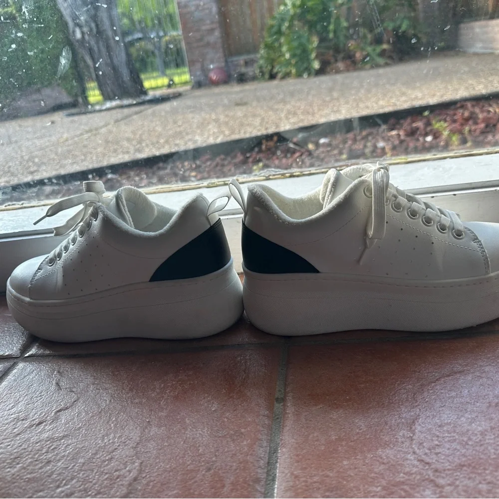Steve Madden platform sneakers